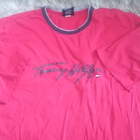 Tommy Hilfiger vintage tee - Picture 1 of 2